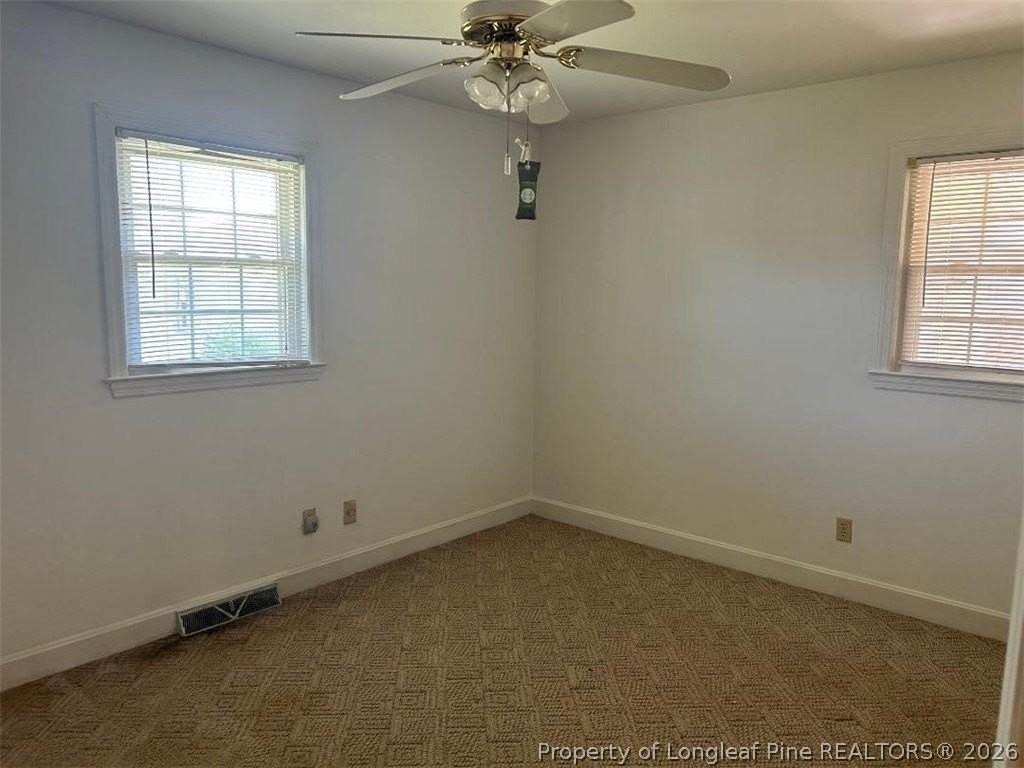511 E 18th St - Photo 6 of 9