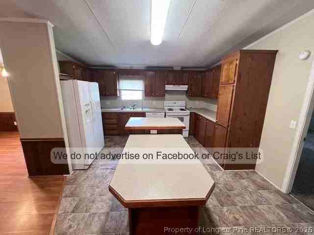 2625 Tingen Rd - Photo 5 of 15