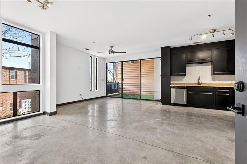 972 Dekalb Ave Ne #202 - Photo 2 of 26