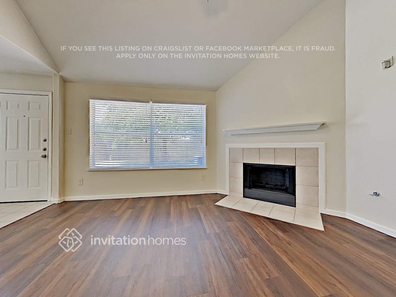 2883 Diamond Bay Dr - Photo 6 of 19