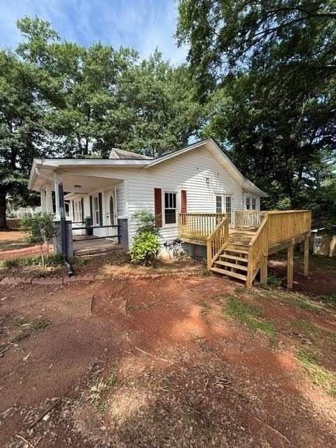 920 Cardinal Dr - Photo 2 of 29