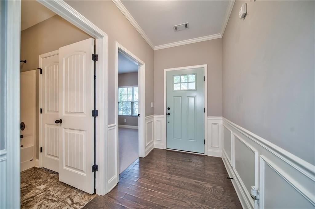 4914 Whisper Creek Ct - Photo 3 of 31