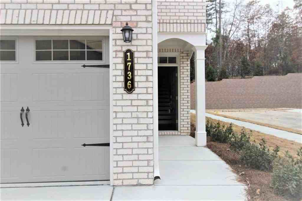 1736 Lansing Bluff Walk - Photo 2 of 26