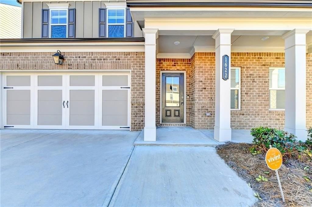 1622 Dover Creek Ln - Photo 3 of 50