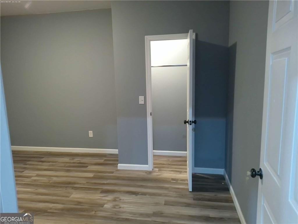 1471 Cliff View Ter #B - Photo 5 of 13