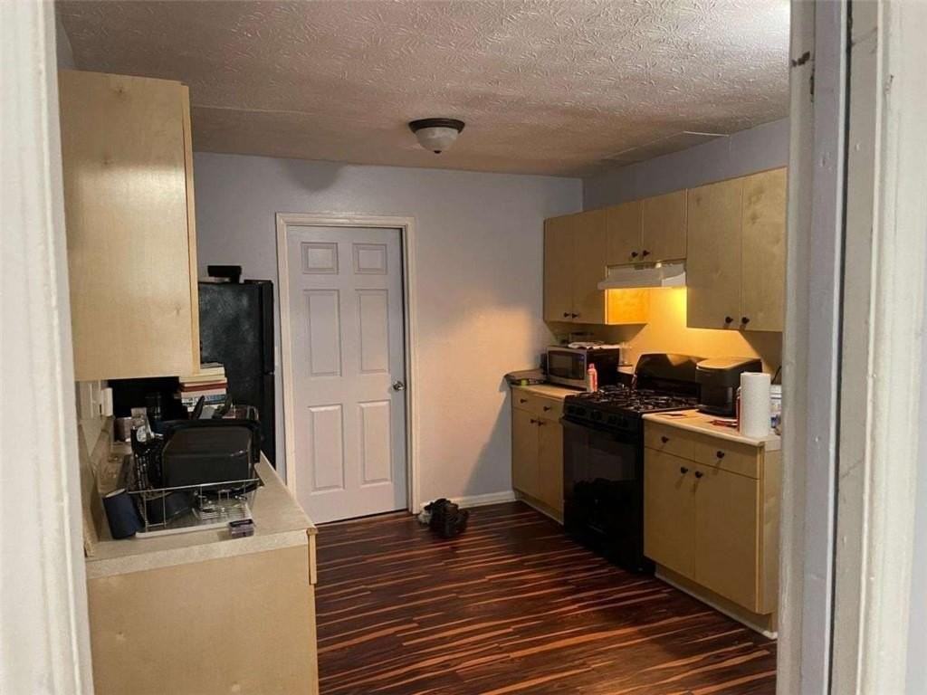 58 Ezzard St - Photo 3 of 13