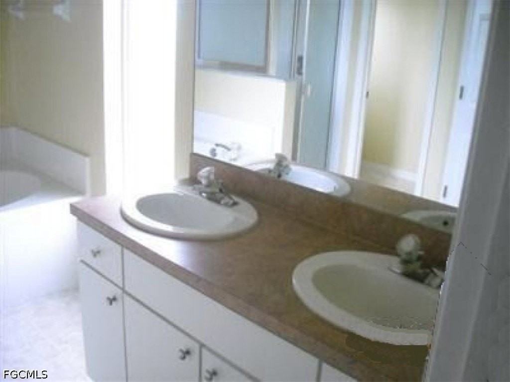 4544 Varsity Cir - Photo 5 of 6