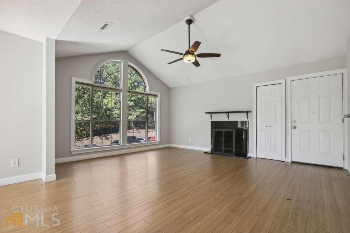 1007 Sandy Lane Dr - Photo 6 of 27