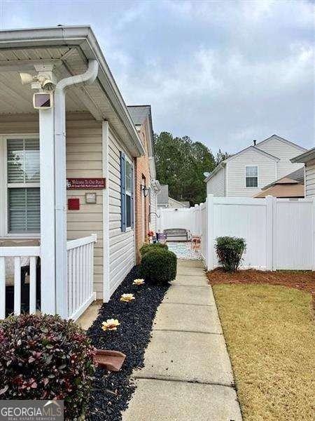 830 Windcroft Cir Nw - Photo 2 of 10