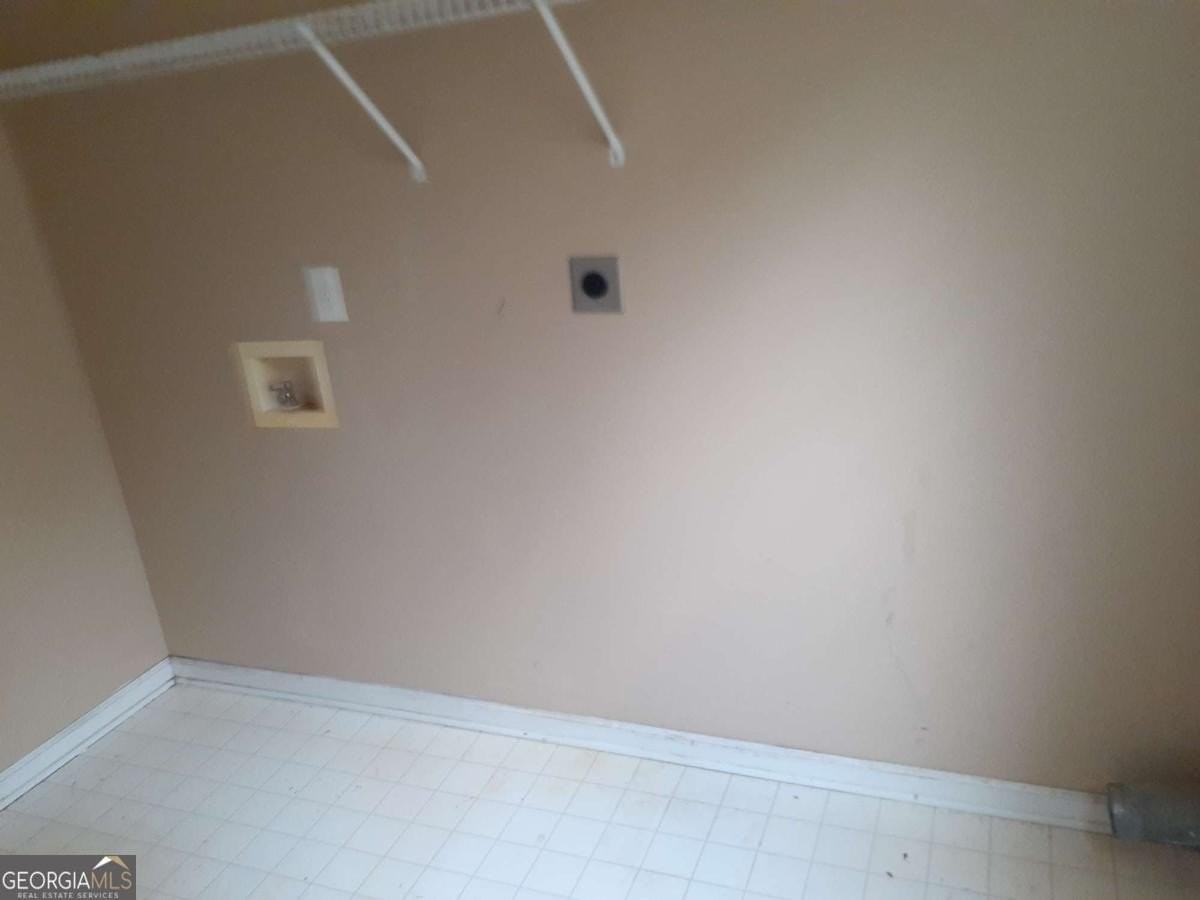 4410 Cross Ln - Photo 5 of 11