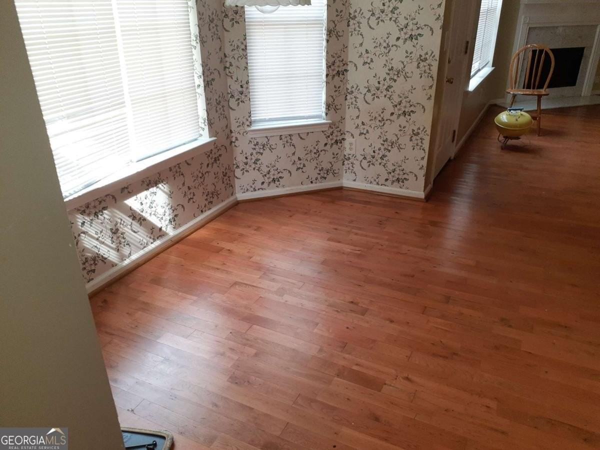 4410 Cross Ln - Photo 6 of 11
