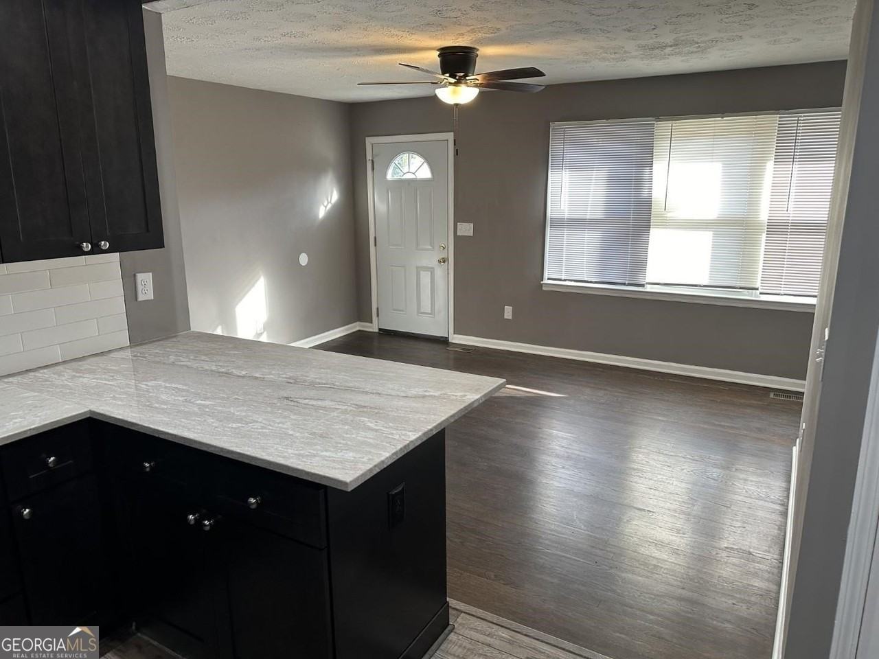 1545 Gaylor Dr Se - Photo 4 of 30