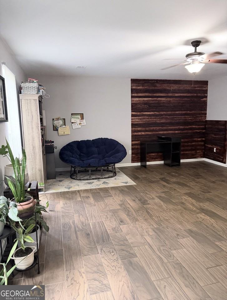 123 The Esplanade Way Sw - Photo 3 of 14
