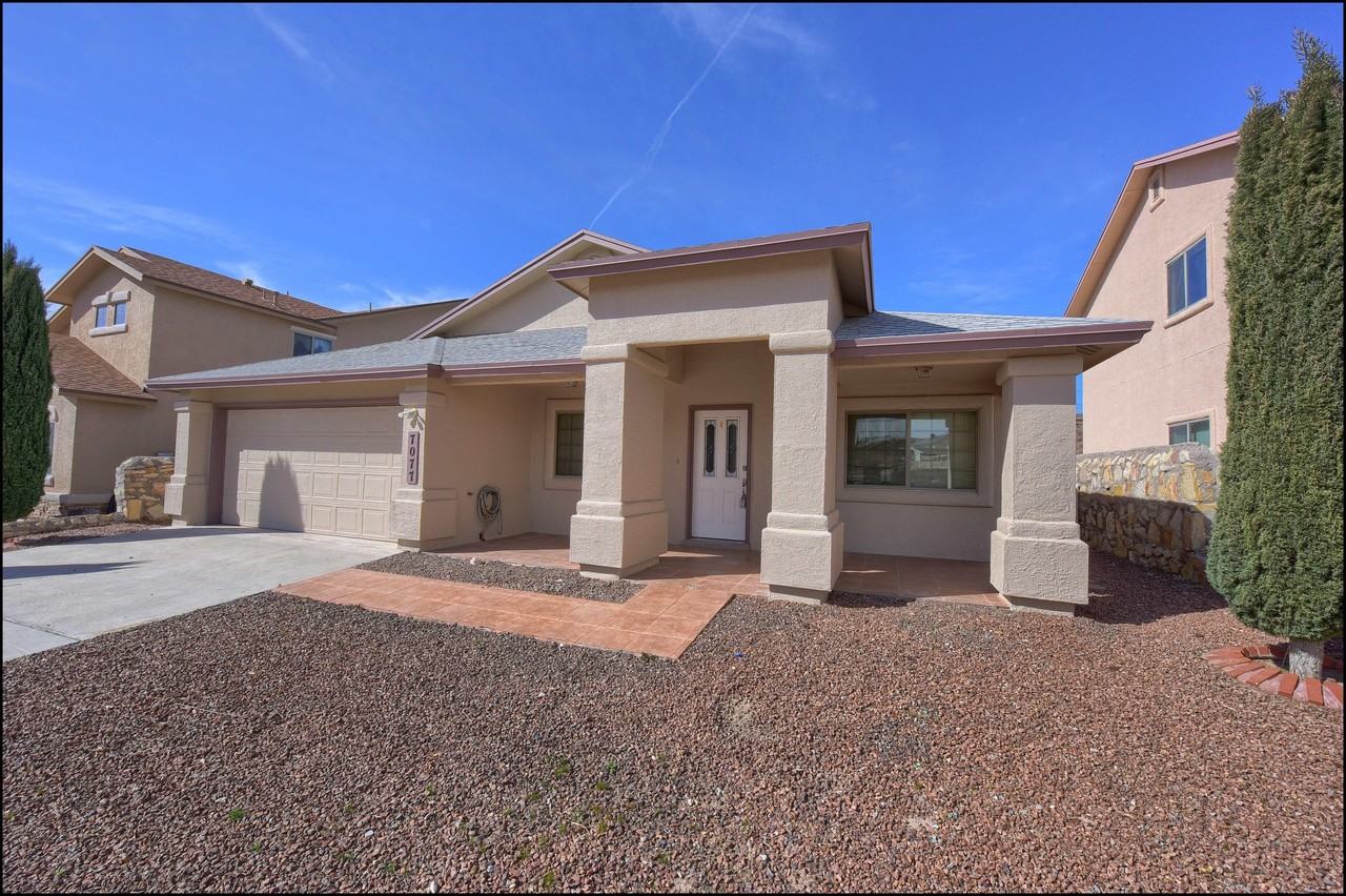 7077 Luz De Sol Dr - Photo 2 of 46