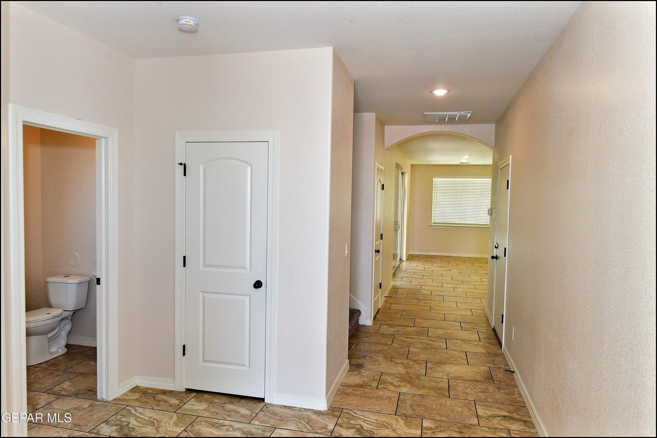2840 Tierra De Moyo Pl - Photo 5 of 50