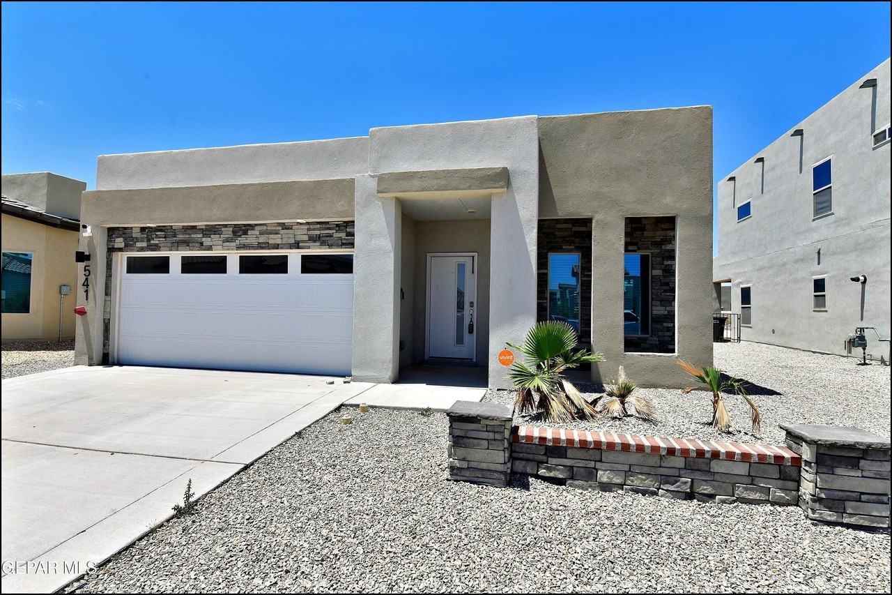 541 Paseo Modesto Dr - Photo 3 of 43