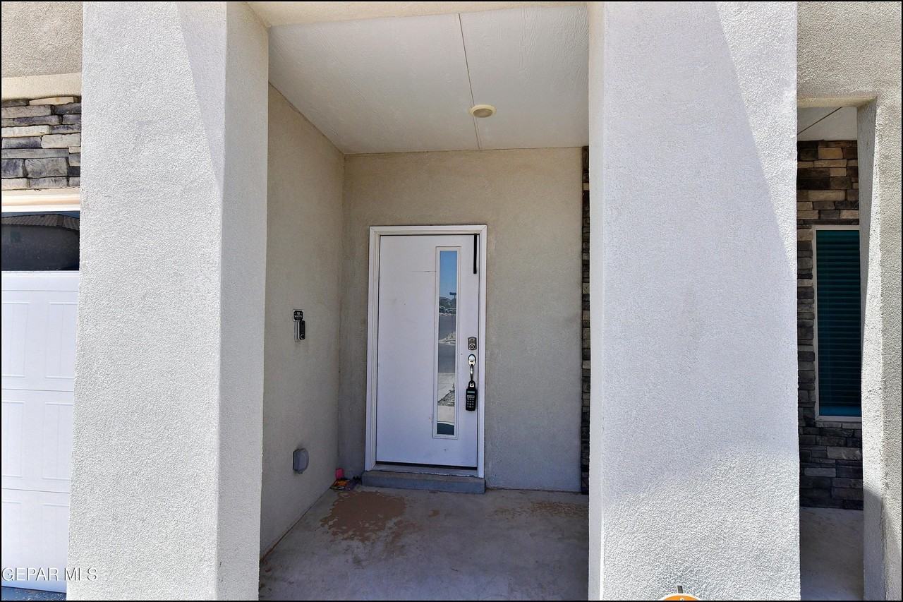 541 Paseo Modesto Dr - Photo 5 of 43