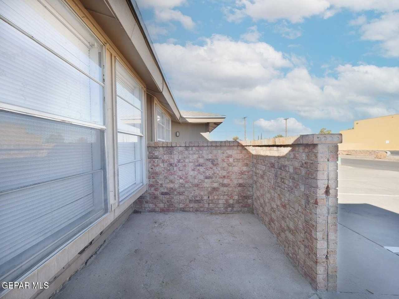 1901 Lake Omega St #A - Photo 2 of 15