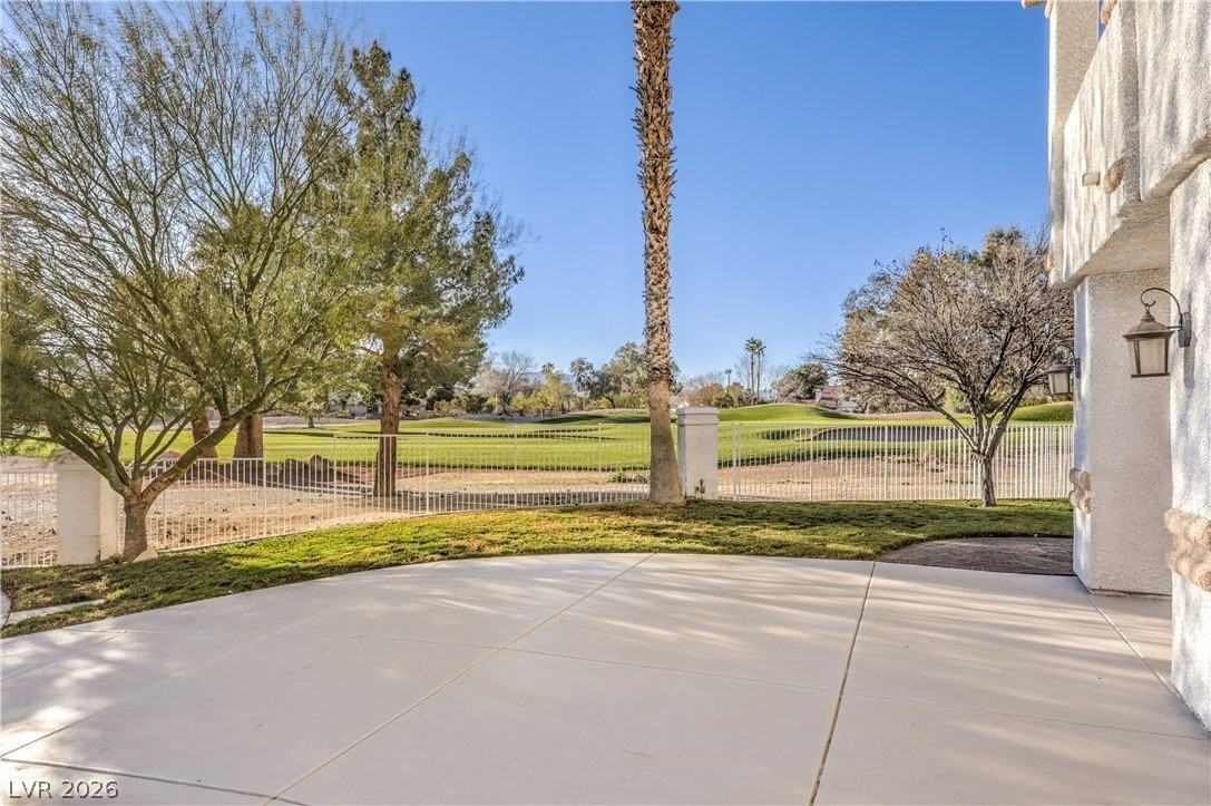 5152 Forest Oaks Dr - Photo 3 of 50