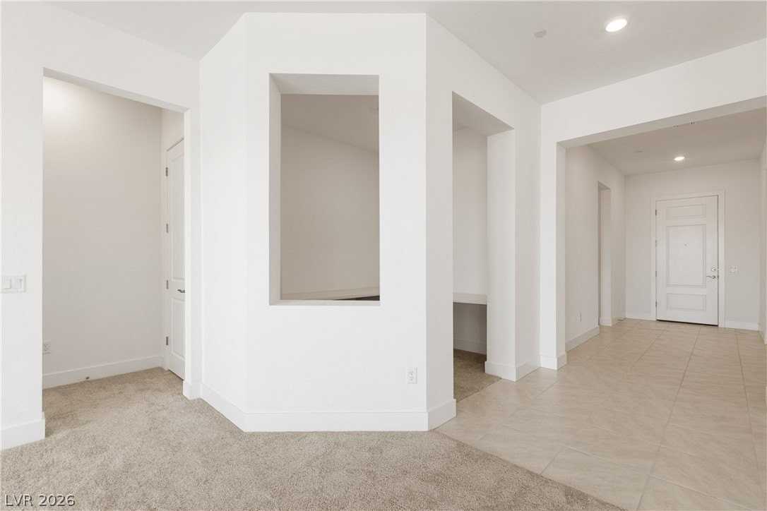 90 Crimson Stone Ct - Photo 5 of 36