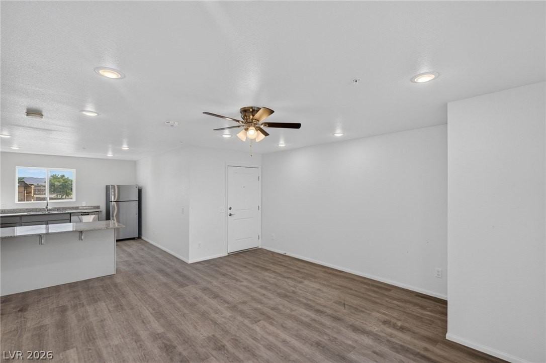 2301 Seco Adobe Cir #204 - Photo 6 of 22