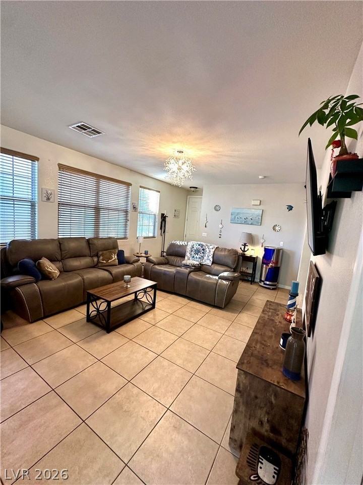6623 Brick House Ave - Photo 4 of 23