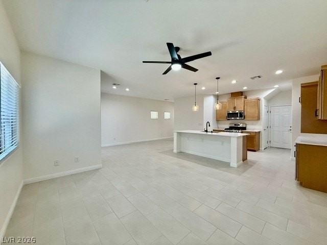 8476 Spirit Vale Ave - Photo 4 of 18