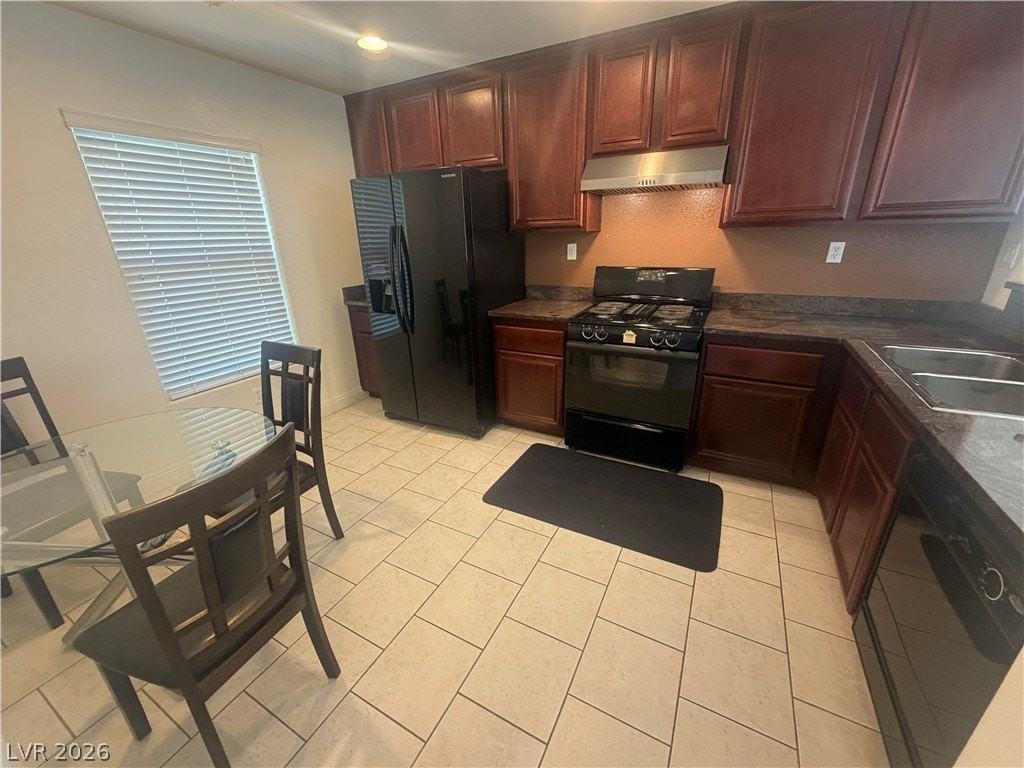6131 Windmill Island Ave - Photo 4 of 20
