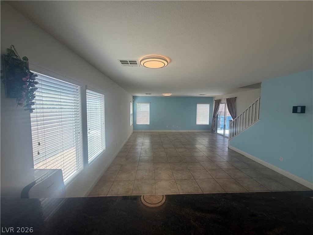 6131 Windmill Island Ave - Photo 6 of 20