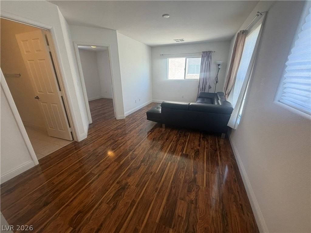 6131 Windmill Island Ave - Photo 7 of 20