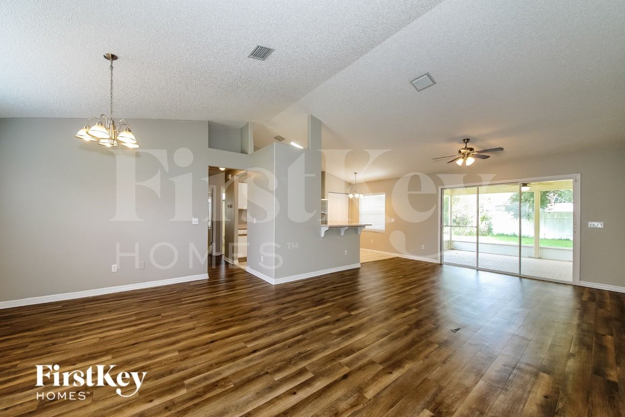 8 Wild Oak Pl - Photo 7 of 19