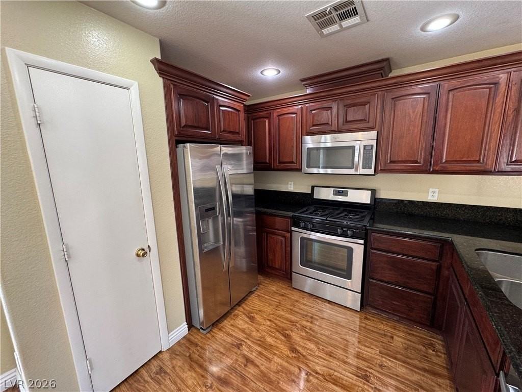 5033 Rustic Charm Ct - Photo 6 of 23