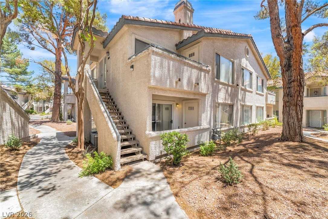 3060 Tarpon Dr #102 - Photo 3 of 20