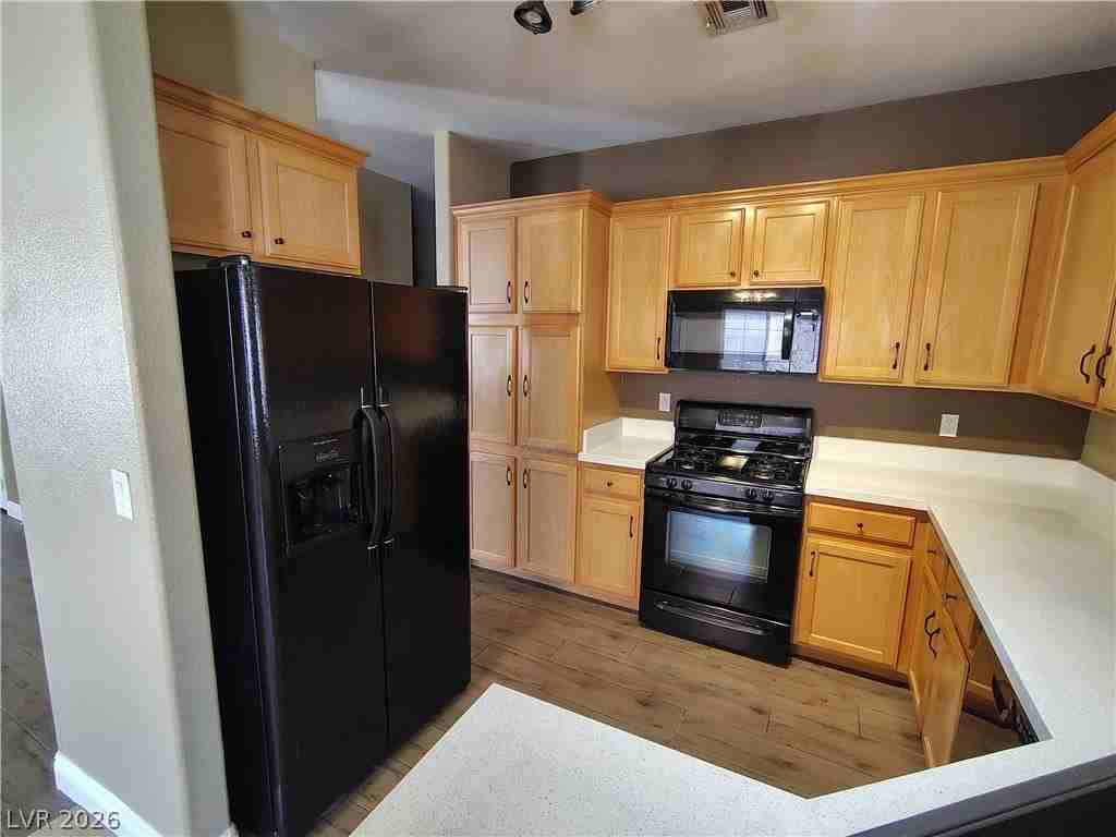 169 Gannett Peak St - Photo 6 of 12