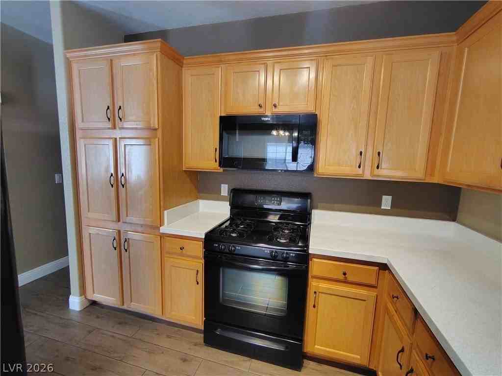 169 Gannett Peak St - Photo 7 of 12