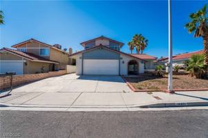 featured image of 8705 Isola Dr