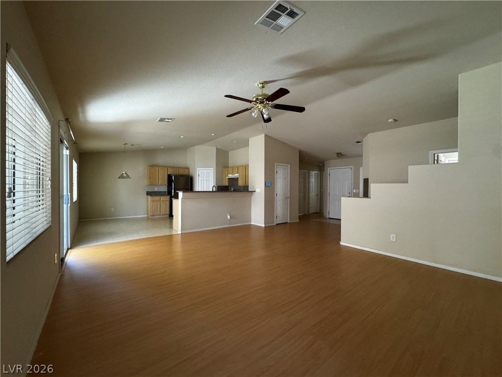 1404 Laughing Larkspur Ave - Photo 5 of 37