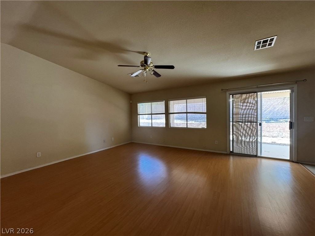 1404 Laughing Larkspur Ave - Photo 7 of 37