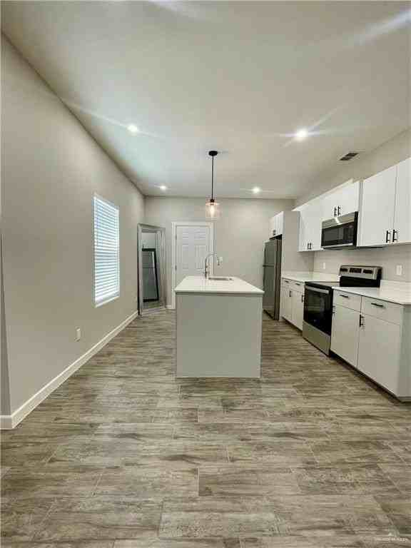 1408 Lore Dr #1 - Photo 3 of 13