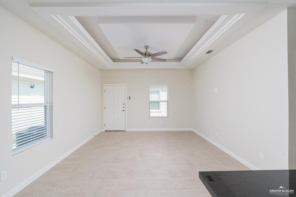 1040 English Ave #4 - Photo 3 of 12