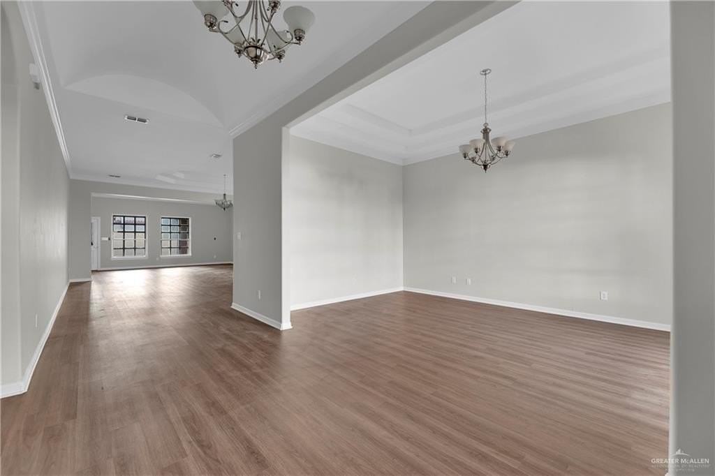 2621 Easy St - Photo 3 of 20