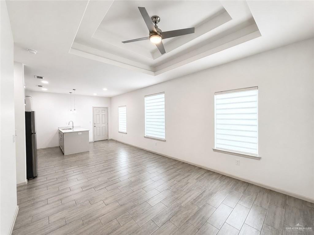 7802 N 58th Ln #1 - Photo 2 of 17