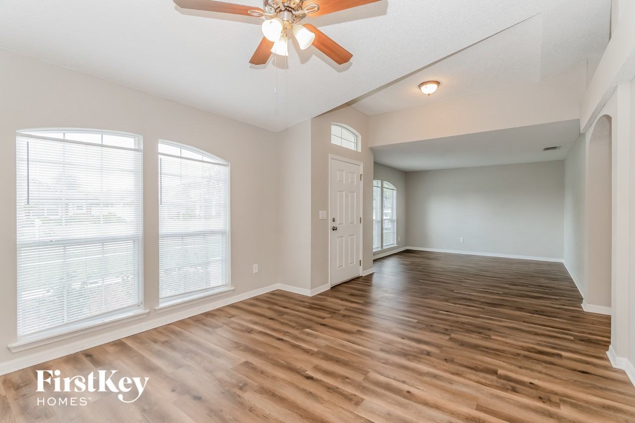 10263 Wood Dove Way - Photo 2 of 15