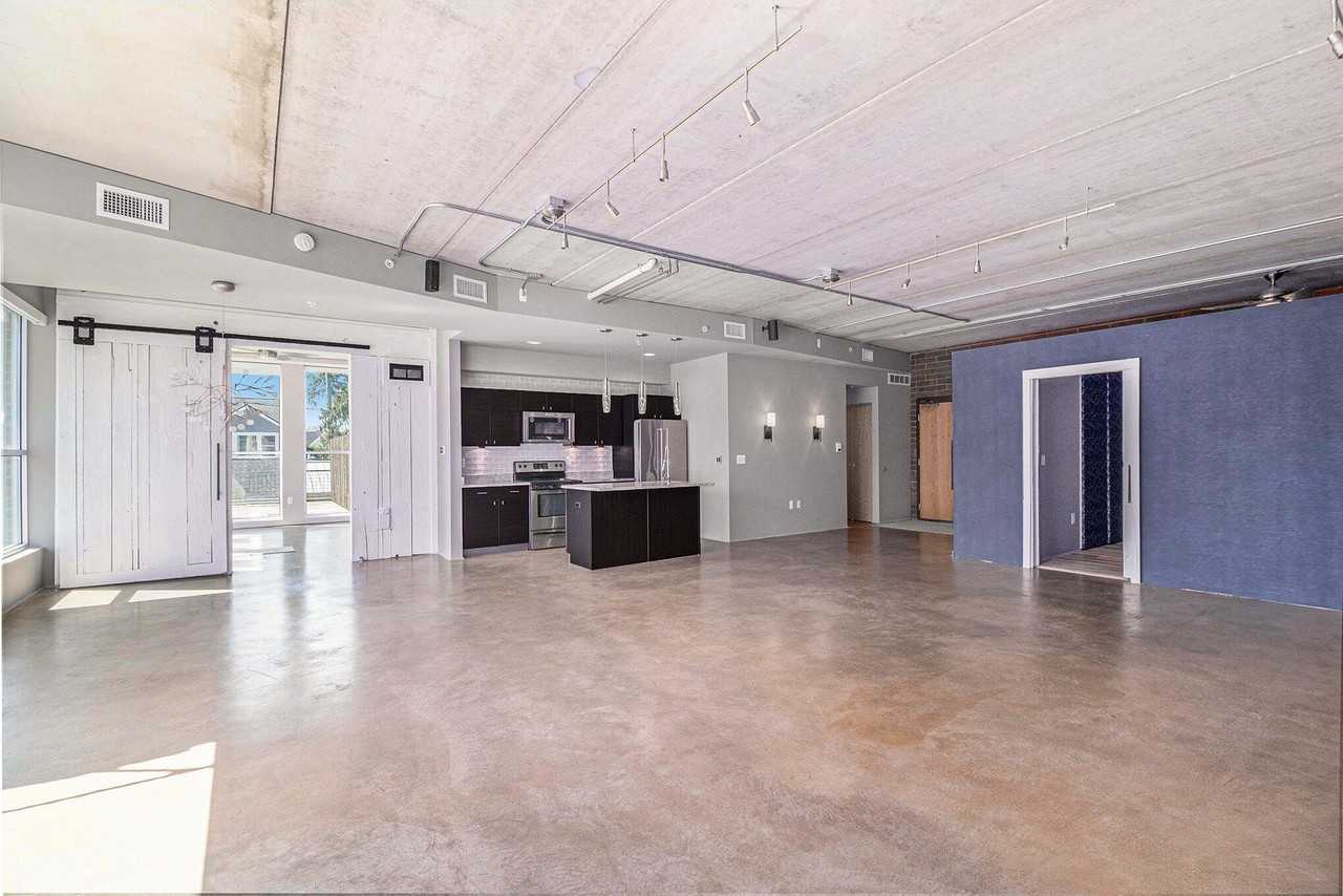 300 Hamilton St #204 - Photo 2 of 17