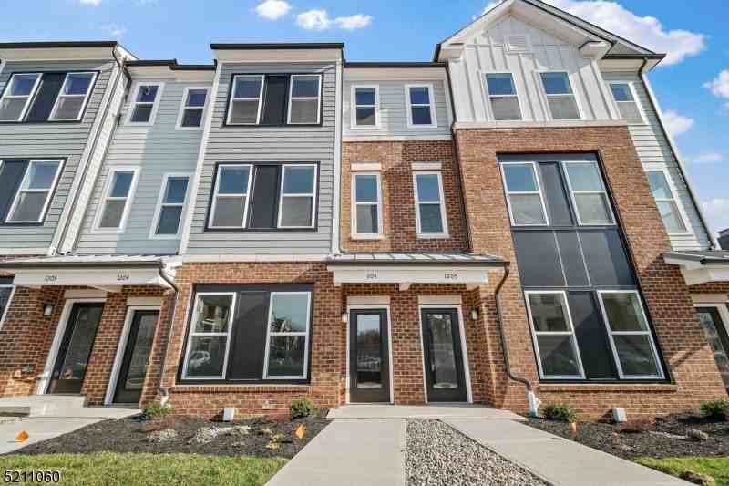 1 Sadie Cir #1104 - Photo 2 of 24