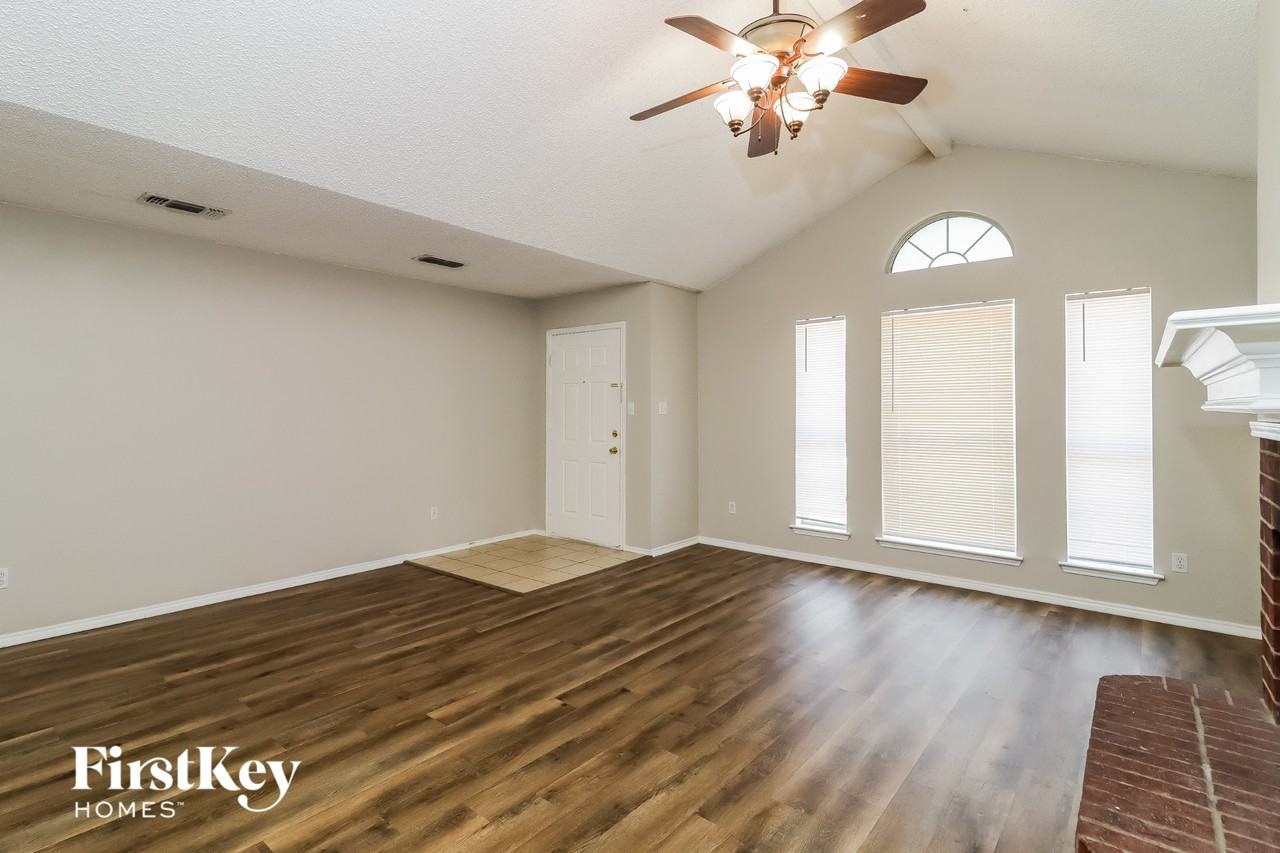 7213 Ashbourne Way - Photo 2 of 15