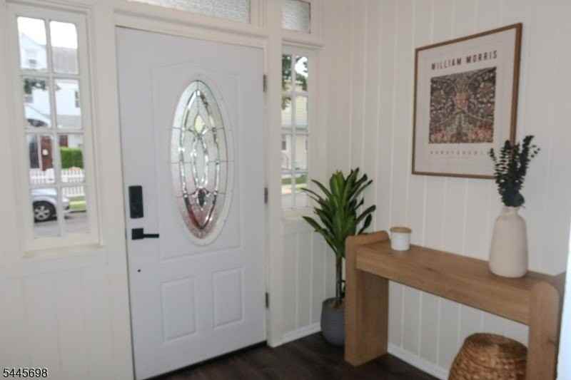 89 Van Riper Ave #1 - Photo 5 of 38