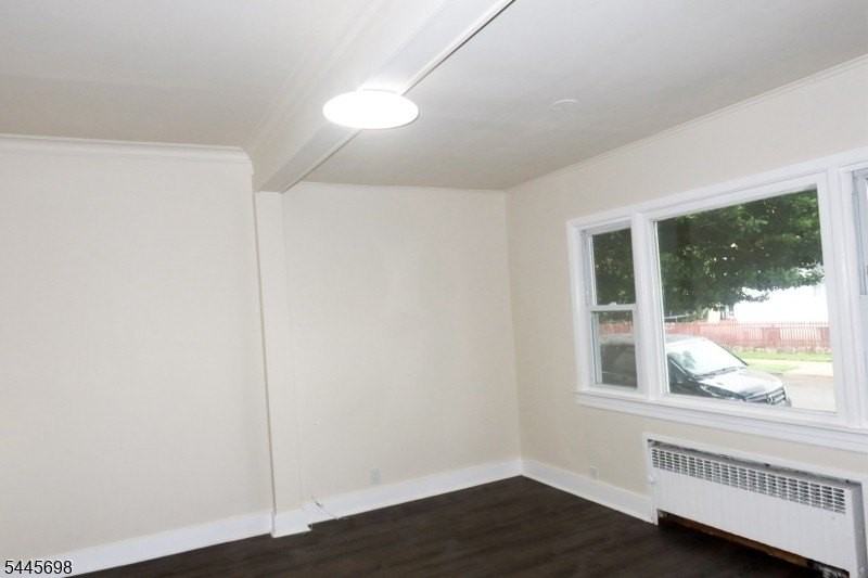 89 Van Riper Ave #1 - Photo 7 of 38
