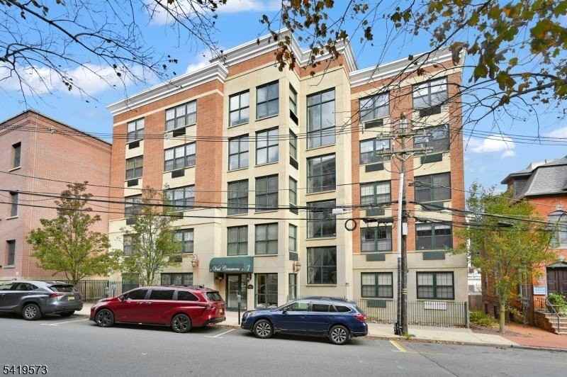 7 Prospect St #410 - Photo 2 of 35