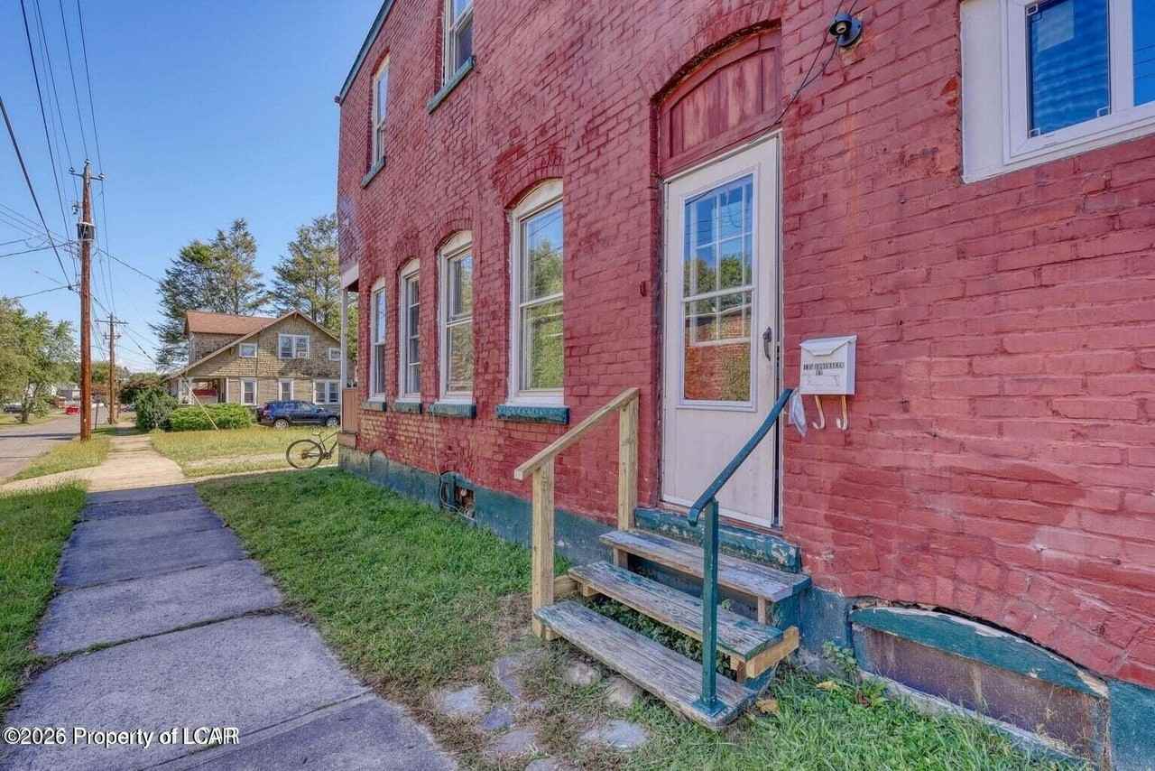 135 Shoemaker St #2 - Photo 2 of 10